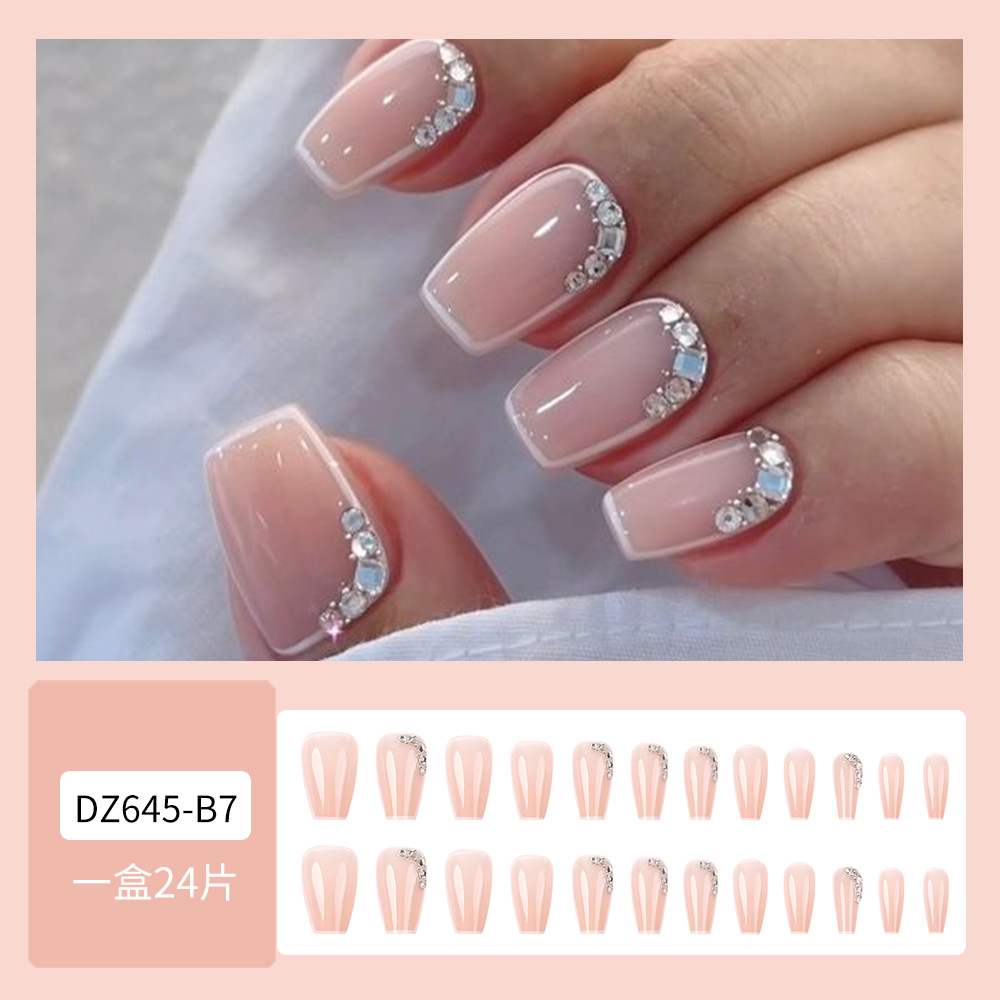 Simple escalera de borde blanco de uñas de ballet dulce y cool parche de uñas productos terminados de venta caliente transfronteriza de diamantes para usar uñas image 7