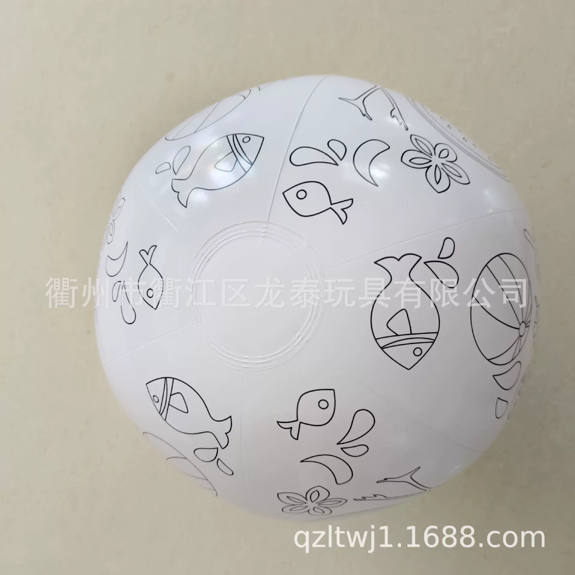 厂家定做PVC充气球涂鸦球儿童沙滩球六片拼接球丝网印刷绘画玩具