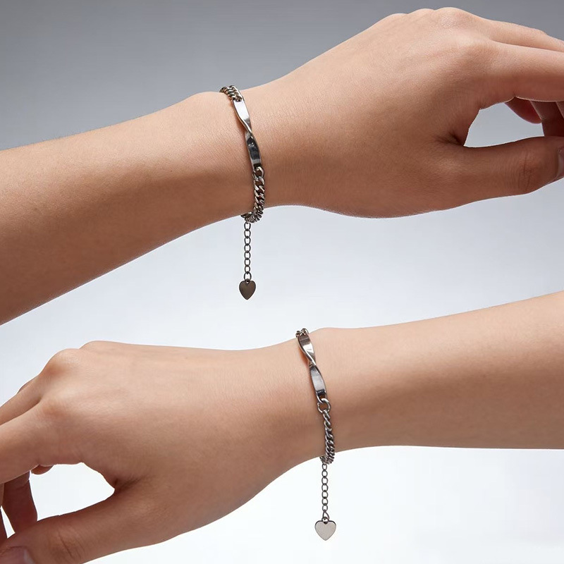 Stainless Steel Mobius Couple Bracelet, Infinite Love Bracelet, DIY Personalized Name Logo, Valentine's Day Gift
