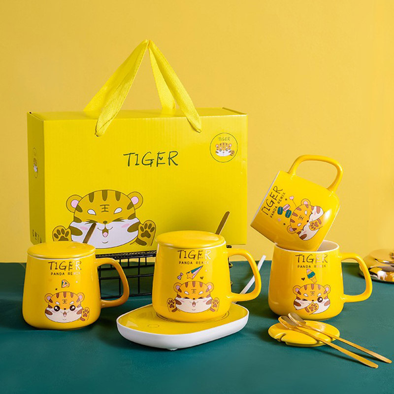 虎年新款恒温杯