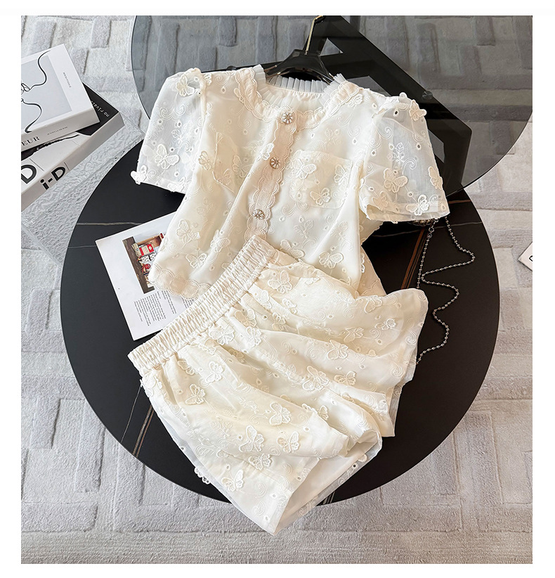 Vêtements pour femmes, petit style, tempérament, costume féminin, nouveau design d'été, haut brodé en jacquard, short à jambes larges, costume deux pièces_voghion.com
