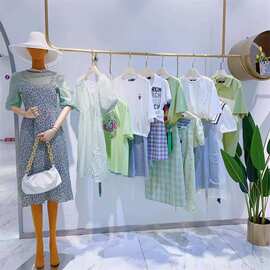 赫子2023夏季轻奢名品ins女神风设计感连衣裙两件套网红走份批发