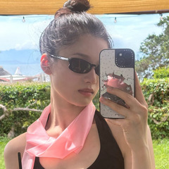 复古猫眼黑色辣妹欧美墨镜女款高级感小脸防紫外线小框网红太阳镜