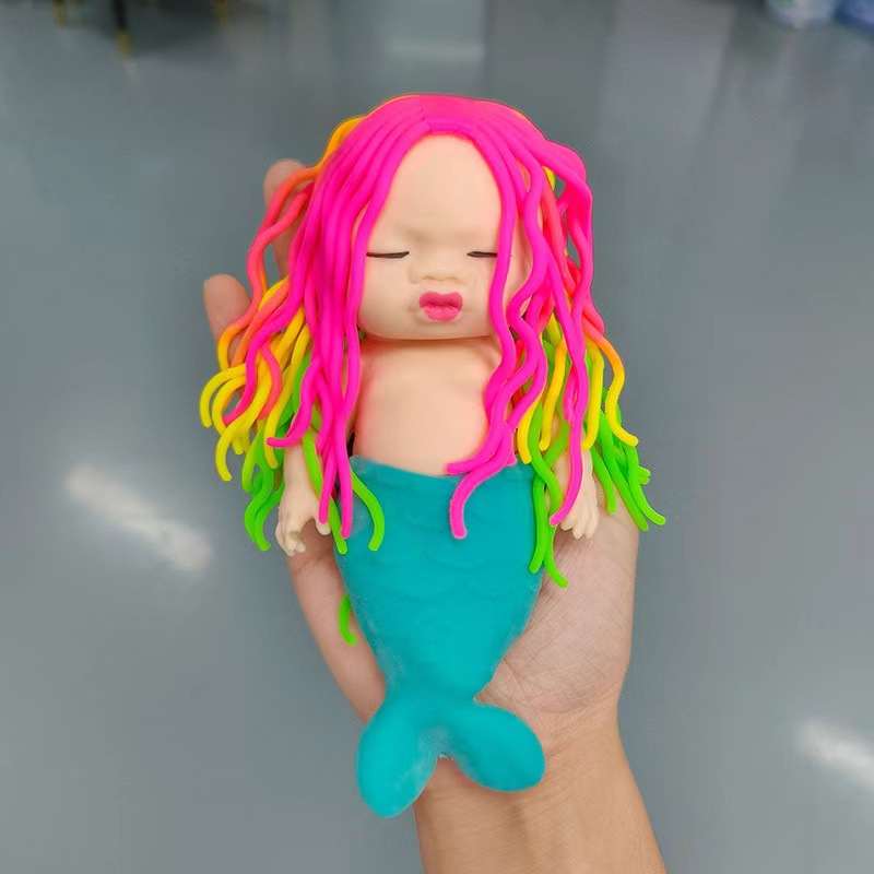 Muñeca de celebridad de Internet, pegamento suave TPR, arena, rebote lento, juguete de descompresión con bomba Q pellizcada, muñecas de la casa, explosión transfronteriza