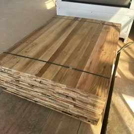 老门板老榆木风化板材墙面板榆木地板吧台板楼梯板老木料旧木板