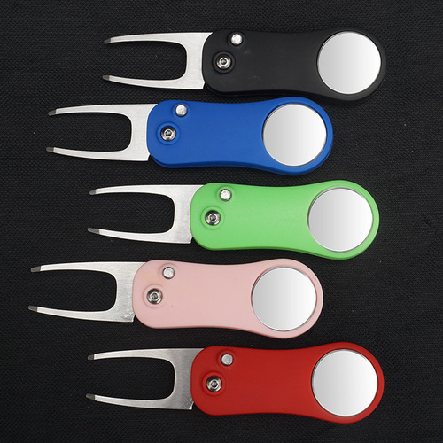 Green fork golf accessories lawn repair stainless steel folding ball fork spray plastic handle manufacturer supply