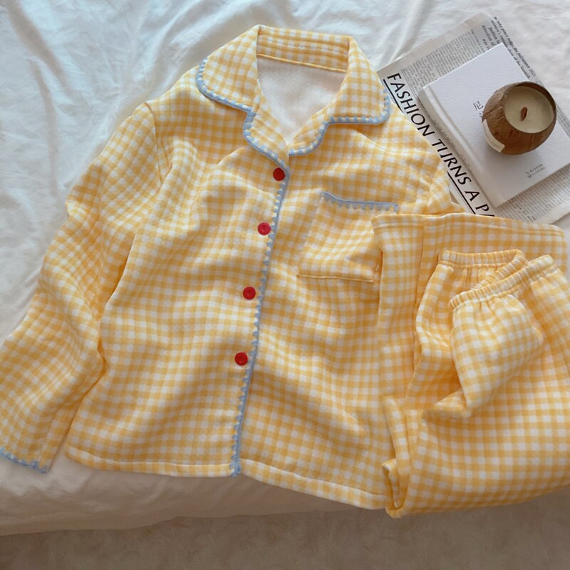 2025 New Yellow Plaid Air Cotton Pajamas for Couples Autumn and Winter Warm Sandwich Sweet Large Size Home Clothes for Men and Women 2025 New Yellow Plaid Air Cotton Pajamas for Couples Autumn and Winter Warm Sandwich Sweet Large Size Home Clothes for Men and Women