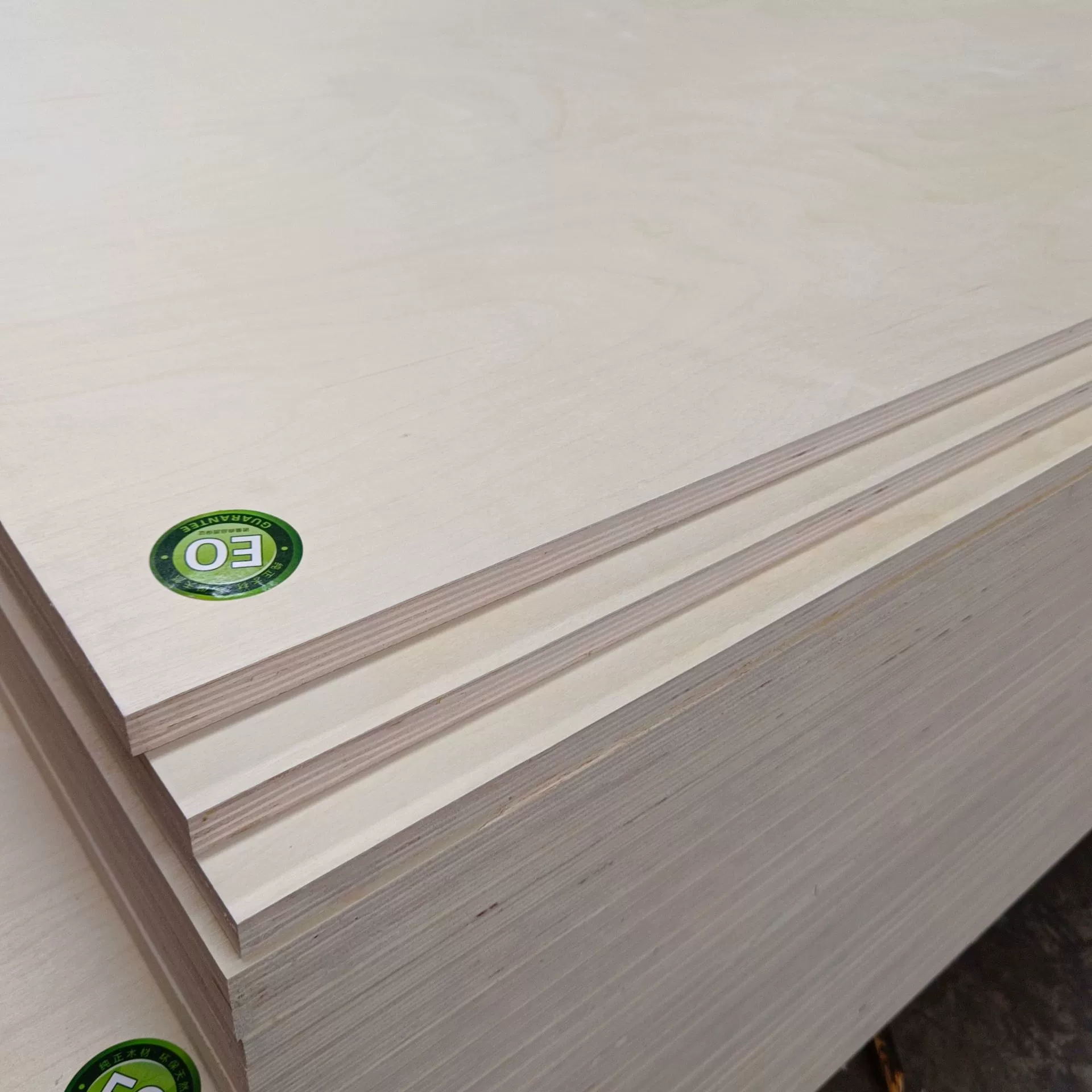 Прямые продажи от производителя: березовая фанера толщиной 3-25 см, беленая березовая фанера, березовая многослойная плита, защита окружающей среды