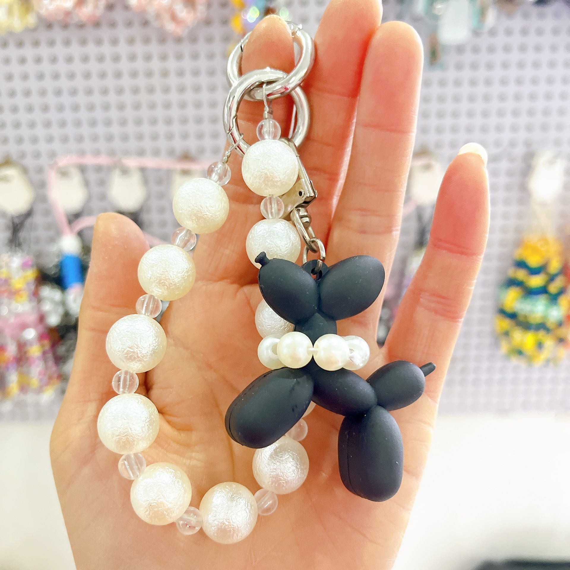 Japón y Corea del Sur color ins hecho a mano con cuentas flor llavero cordón de muñeca macaron color pétalo cordón de teléfono móvil en stock