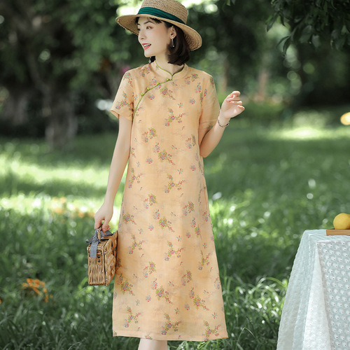 Old Shanghai Chinese dresses oriental retro Qipao Cheongsam for women Cheongsam for women  with short sleeves