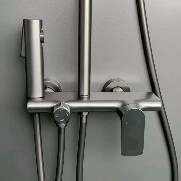 全铜花洒套装冷热增压浴室暗装奶油白枪灰极简卫浴酒店公寓淋浴喷