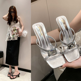 �羳���^ƽ����ЬŮ��a�r����ЬŮ�⴩�͸�2025���¿�һ�֛���Ь