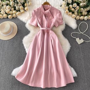 ����Y��ȹŮ�＾�߶˾����B��ȹ�����L��ɫϵ���������|�����Lȹ