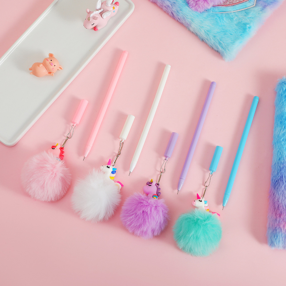 1 Piece Quantity Creative Cartoon Pen Students Hair Ball Pendant Neutral Pen Girls Handwritten Pen Kindergarten Gift