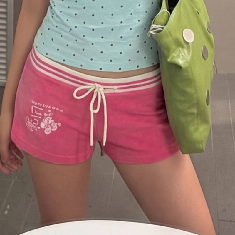 American-Style Terry Cloth Shorts for Women, Summer Hot Girl Style, Drawstring, Hip-Hugging Hot Pants, Casual Versatile Beach Shorts, Trendy Three-Quarter Length Shorts