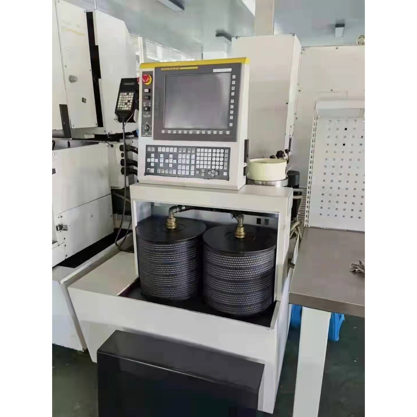 发那科FANUC ROBOCUT α-0iD慢走丝电火花线切割机床