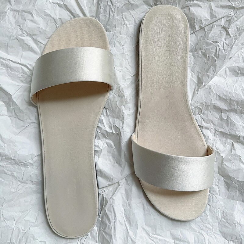Casual, Fashionable and High-Bottom Satin Open-Toe Flats Slippers for Outer Wear 2025 Summer New Versatile Sandals for Women