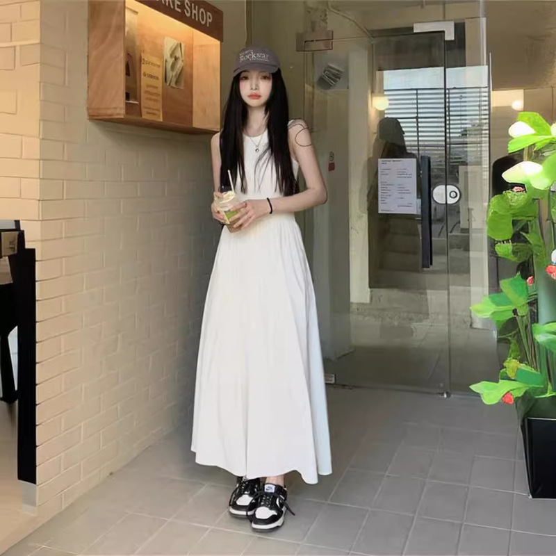 Sleeveless Vest dress Women's Summer New French Style Chic Hepburn Style Long Skirt White Black Round Neck
