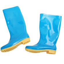 厂家直供现货   雨季雨靴 女士时尚雨鞋 长筒胶防水雨靴 量大从优