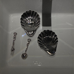 インスタ中古ステンレス製貝殻皿金属チーズ皿ブロガー食器収納アクセサリー皿