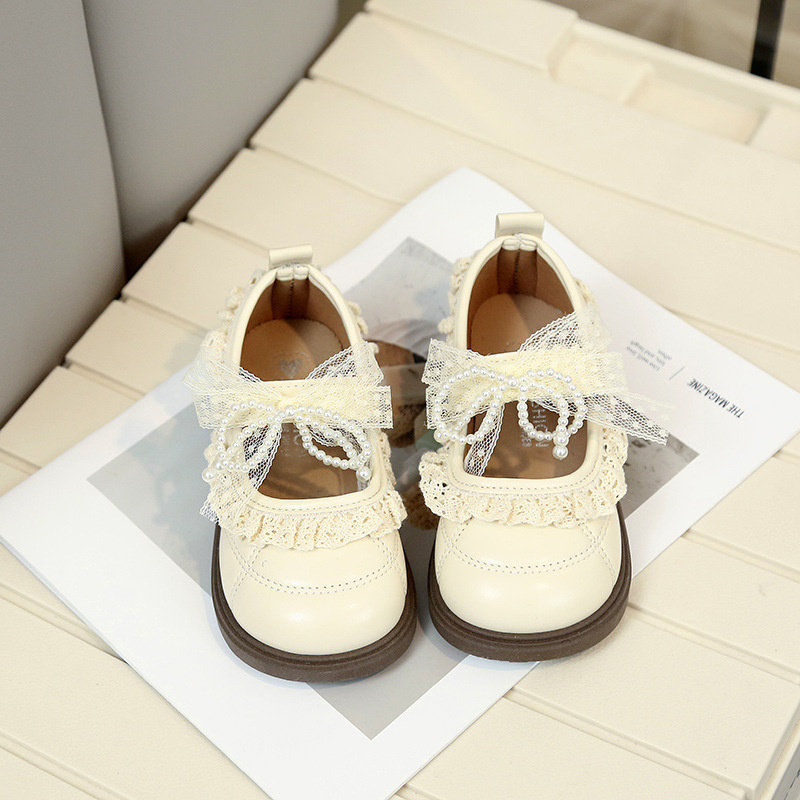 Zapatos de cuero de niñas arco dulce zapatos de princesa de perlas primavera 2026 nuevos zapatos de niñas zapatos de espectáculo de niños image 7