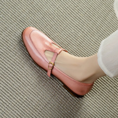 牛革版レトロ本革小革靴女性2025新型百合楽福靴平底浅口靴春夏新作