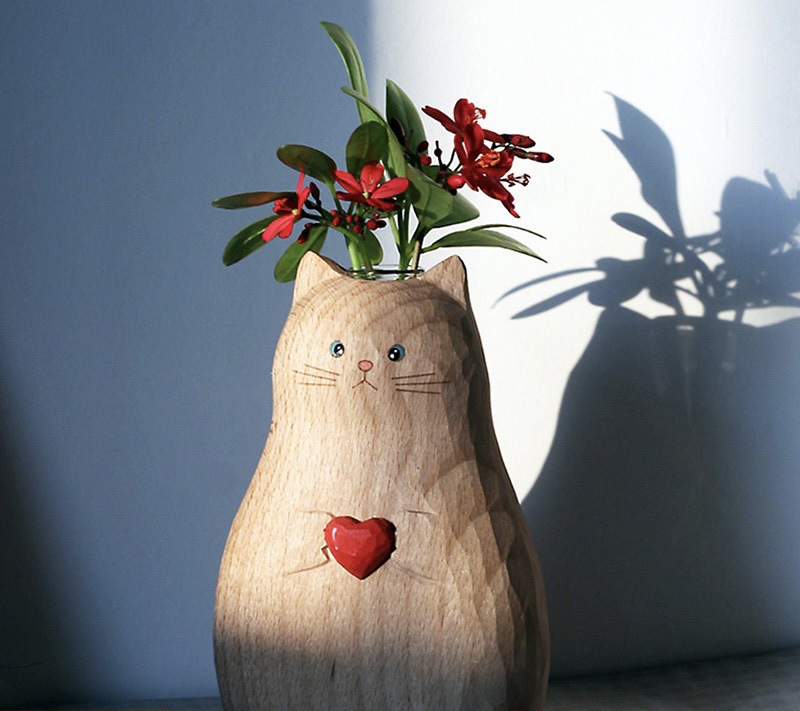 Cat Vase 2