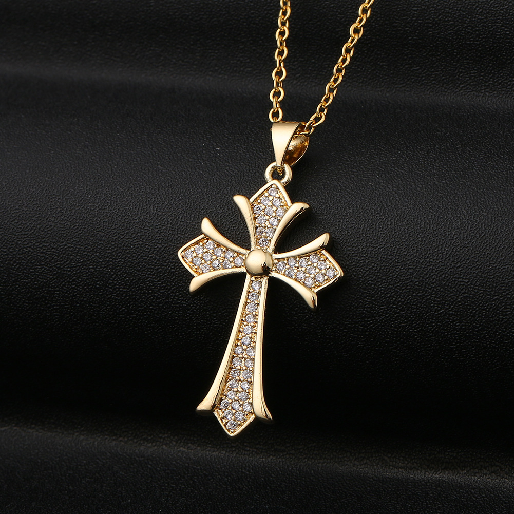 Collier De Mode Croix Chrétienne En Cuivre Zircon En Gros display picture 2