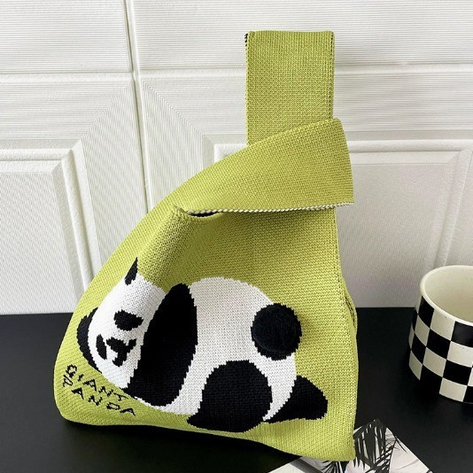 Bolsas de nicho de diseño de pandas lindos bolsas de mano de punto bolsas de mano estudiantes personalidad bolsas de brazo fábrica al por mayor
