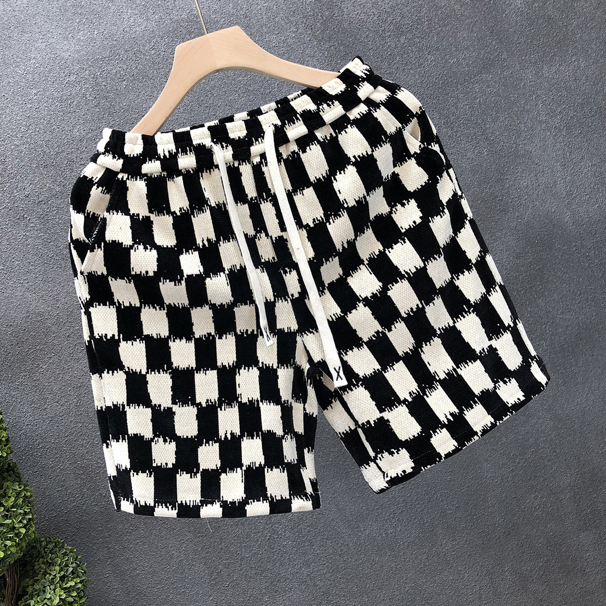 Unisex High Street Fashion Retro Checkerboard Print Summer Shorts Loose Fit Straight Leg 5-Pocket Casual Shorts_viptrois.com