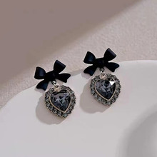 ��ɫ�����Y����؄e�OӋ�и߼�ˮ�����Ķ��hŮ��ϵ��ʽ�ձ��L���