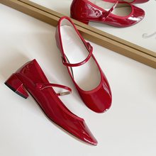 法式复古小红鞋一字扣浅口单鞋芭蕾舞鞋女红色玛丽珍鞋中跟百搭