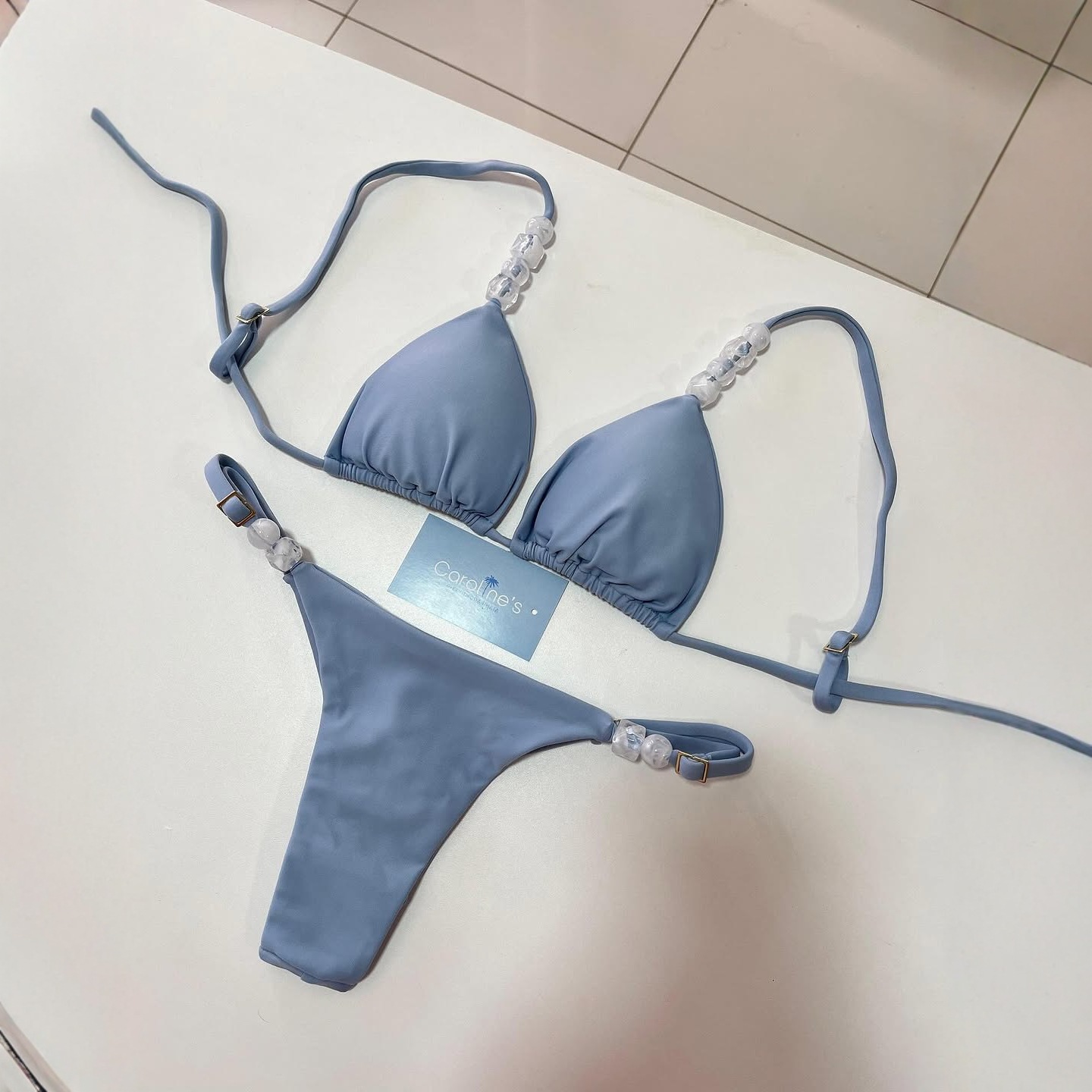 Women's High-End Fresh Split Bikini Solid Color Small Stone Accessory Design Hot Spring Resort Swimwear_voghion.com