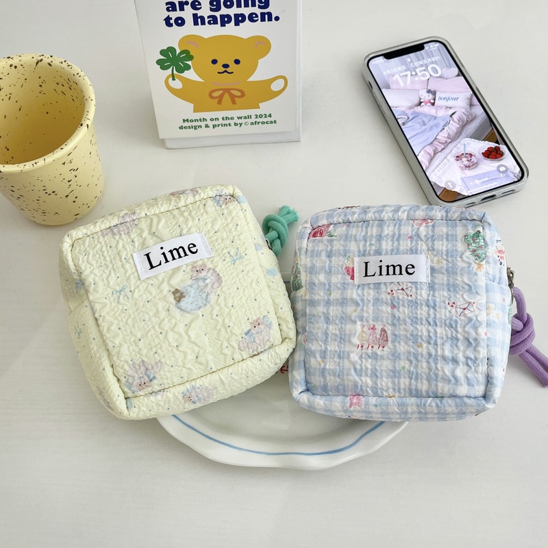 小さなフレッシュライム発泡収納袋、見栄えの良い、ポータブルでかわいい、女性用の大容量口紅収納袋|undefined