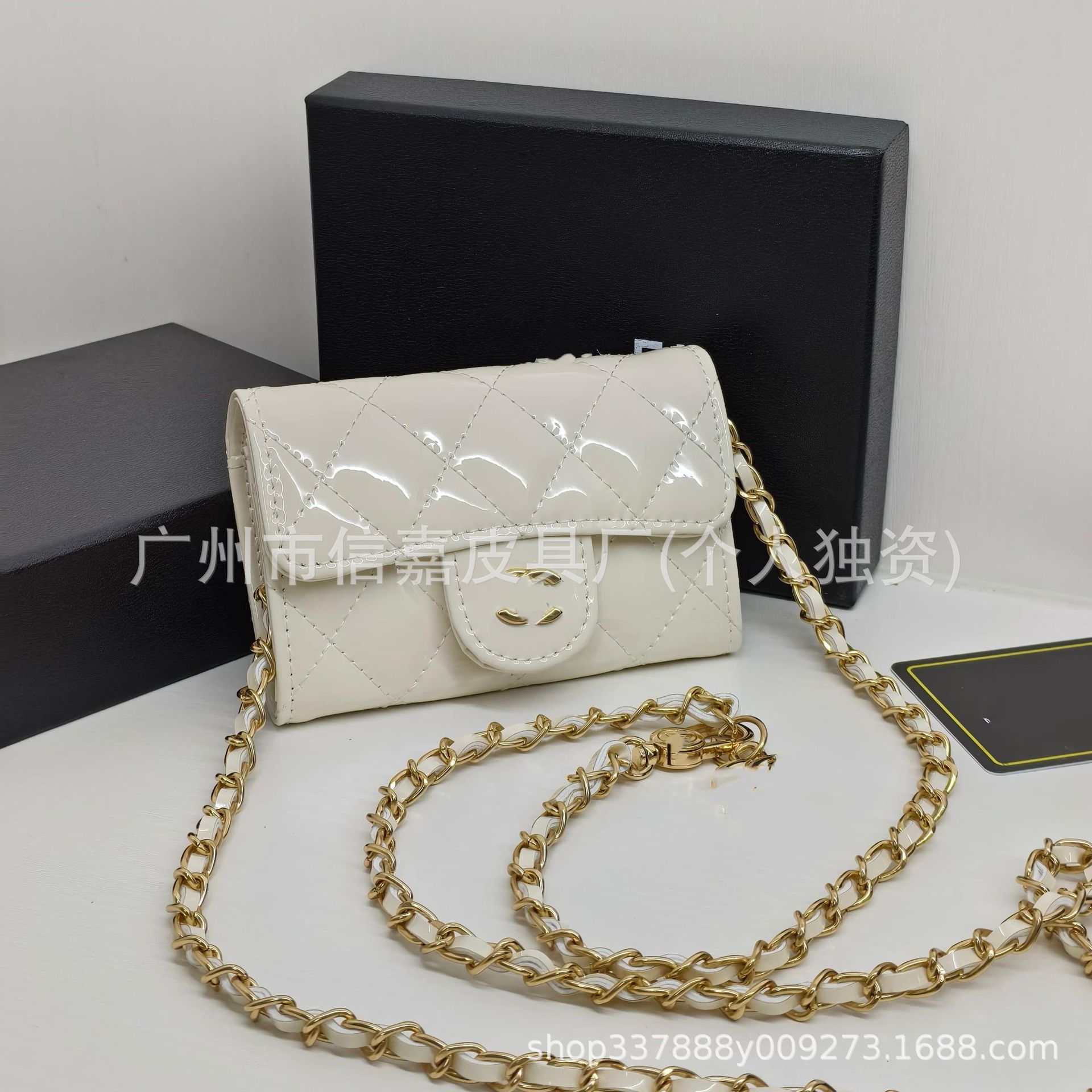 Patent leather white