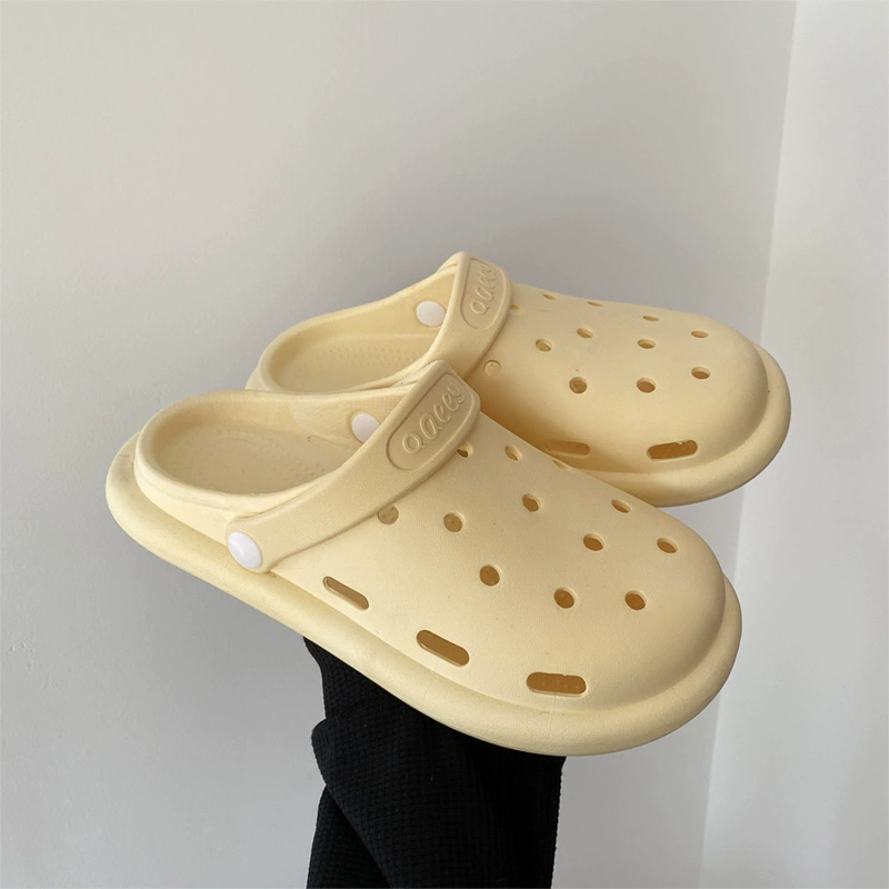 Летняя верхняя одежда для женщин Dly Croc Shoes, новые с толстой подошвой пляжные нескользящие милые баотоу тапочки