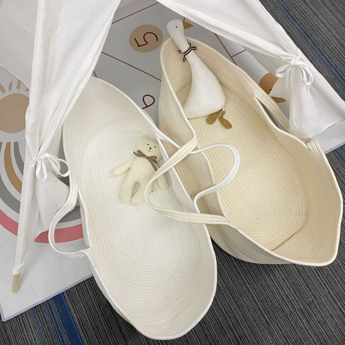 Cross-border ins baby carrier, portable car carrier, newborn cradle bed, out-and-out sleeping basket, carrier