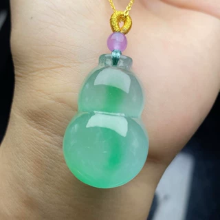 翡翠处理葫芦挂坠冰种飘翠阳绿葫芦玉吊坠项链小众轻奢风高级感送