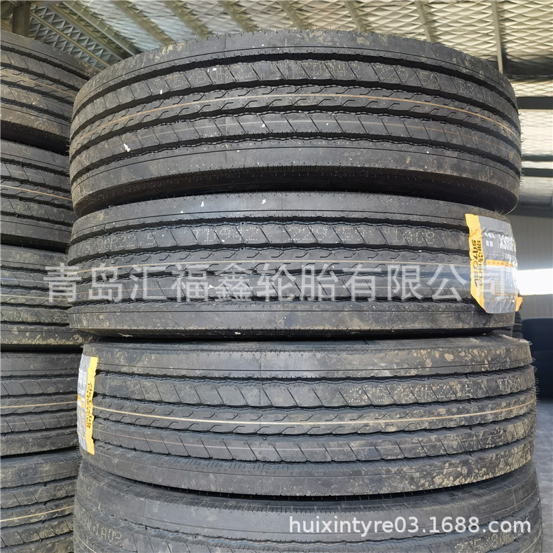 现货批发275/80R22.5全钢丝真空胎载重货车拖车高栏半挂轮胎