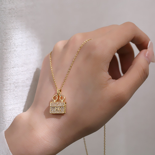Ins light luxury niche H letter bag and necklace for women, simple and versatile, trendy clavicle chain, exquisite zirconium titanium steel ornament