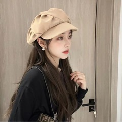 新しいネットの赤いしわの雲の帽子の女性の韓国版の八角の帽子の大きい頭は顔の小さいファッションの個性の小さい衆のベレーの帽子を現します。