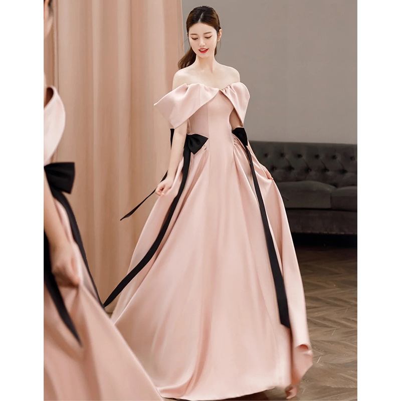 Off-shoulder French banquet evening dress high-grade temperament engagement dress pink satin bridal toast dress summer