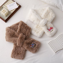 2025可爱毛绒围脖冬季外搭保暖护颈椎百搭韩版毛毛交叉围巾女脖子