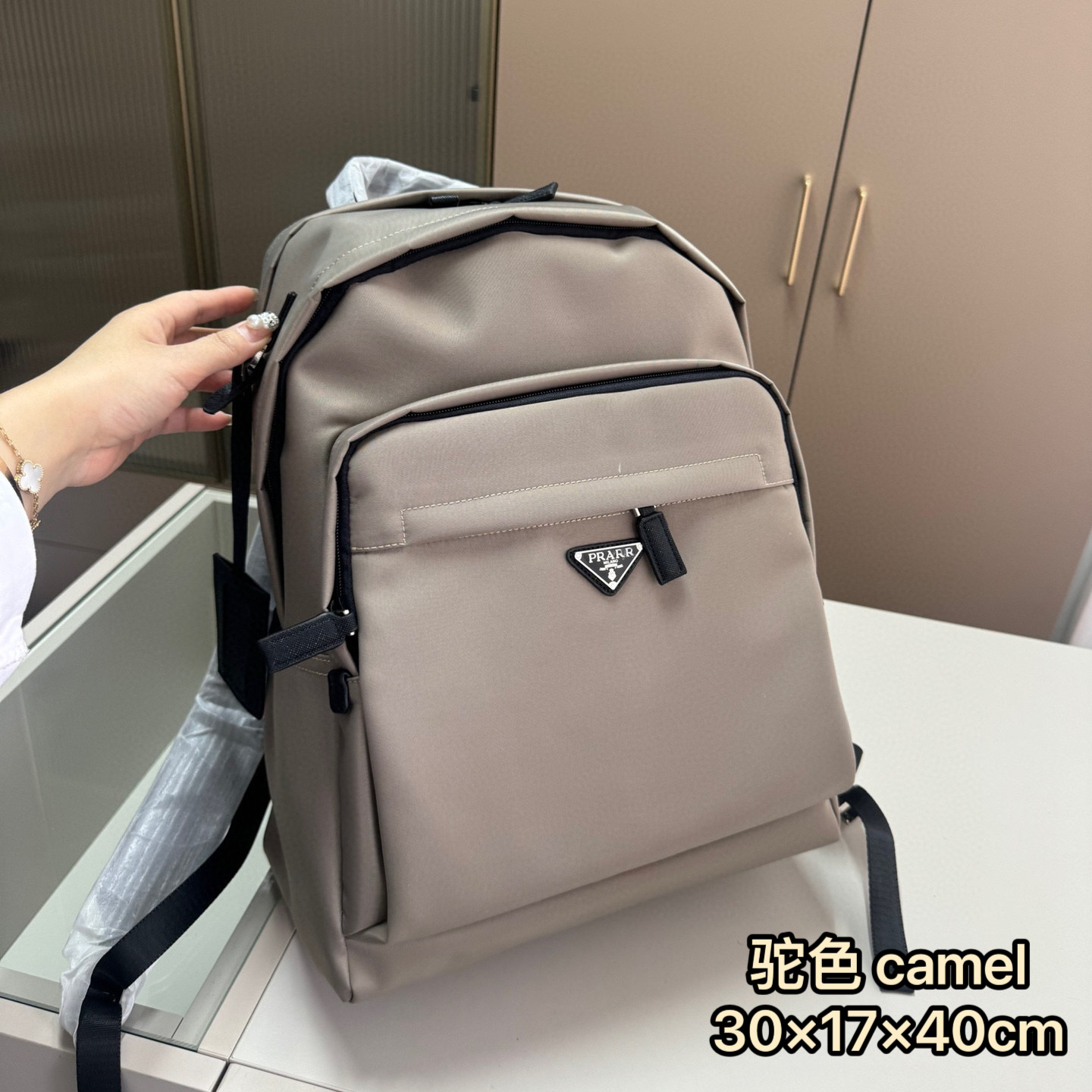 Mochila familiar P tela de nylon reciclada de gran capacidad mochila universal para hombres y mujeres bolsa de viaje tricolor