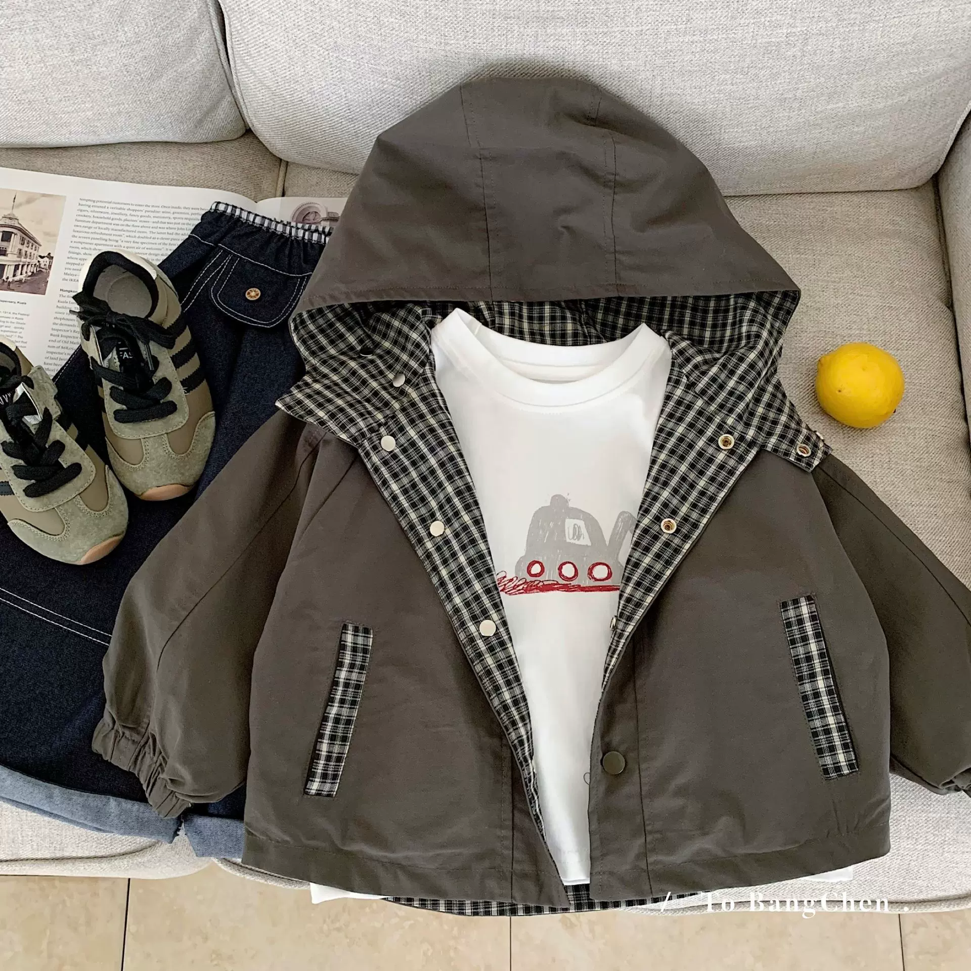 邦诚儿童外套2025春秋新款潮韩版男童两面穿连帽夹克织里童装批发