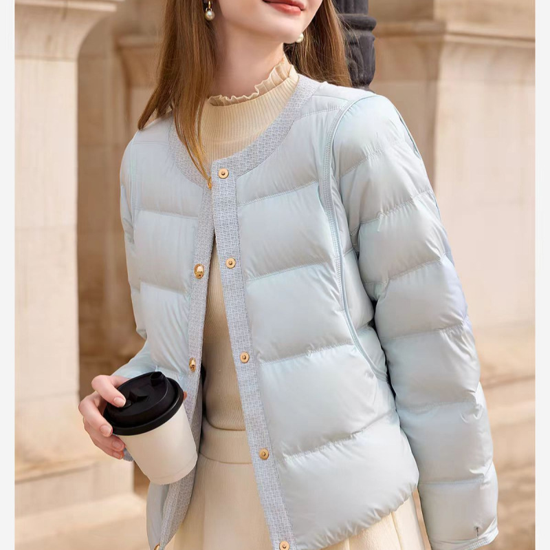 Short down jacket for women, new winter style, loose and warm for petite figures, 90% duck down coat, fashionable, lightweight, round neck Short down jacket for women, new winter style, loose and warm for petite figures, 90% duck down coat, fashionable, lightweight, round neck