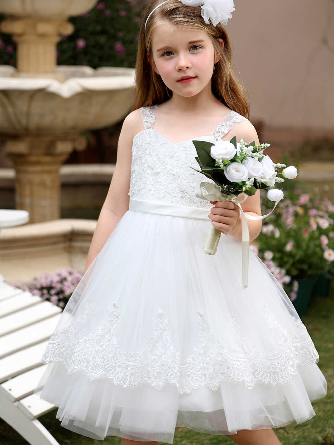 Desfile infantil europeo y americano pequeño anfitrión de chicas corto rendimiento de princesa de la princesa, vestido de noche de chicas