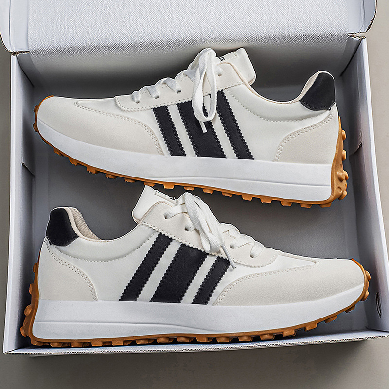 fashionable running sneakers platform for leisure