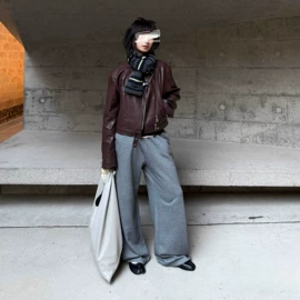 女式牛仔裤;休闲裤;女式T恤