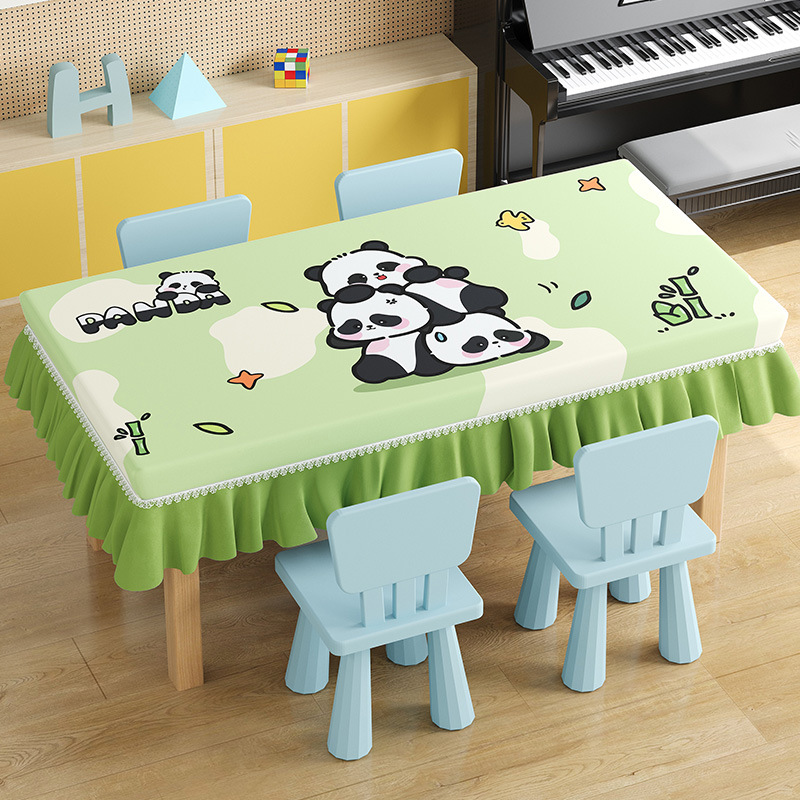 행복한 쌓인 고양이